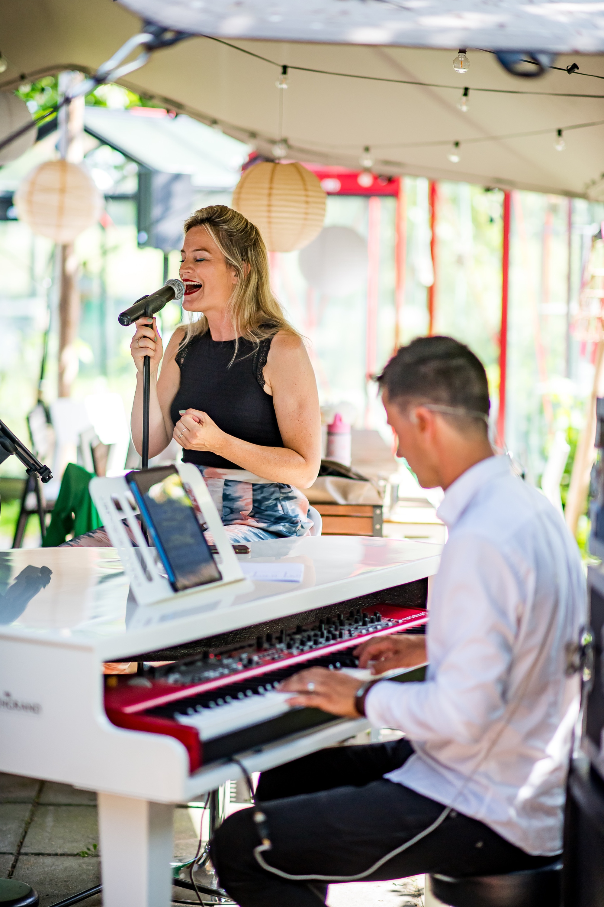 Livemuziek huwelijksceremonie LiedjesLiefde